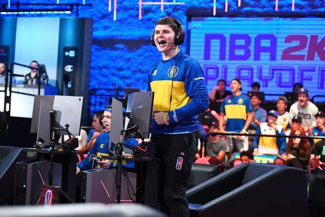 皇家社会上半场领先利勒斯特罗姆3-0，戈麦斯连入两球